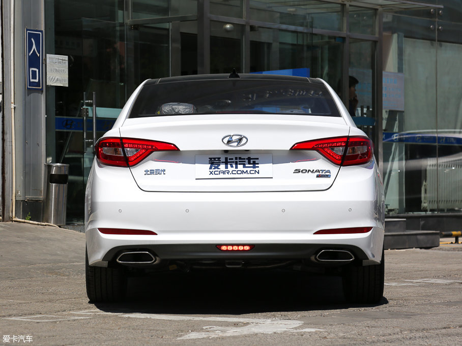 2017{ 1.6T GLXI(lng)