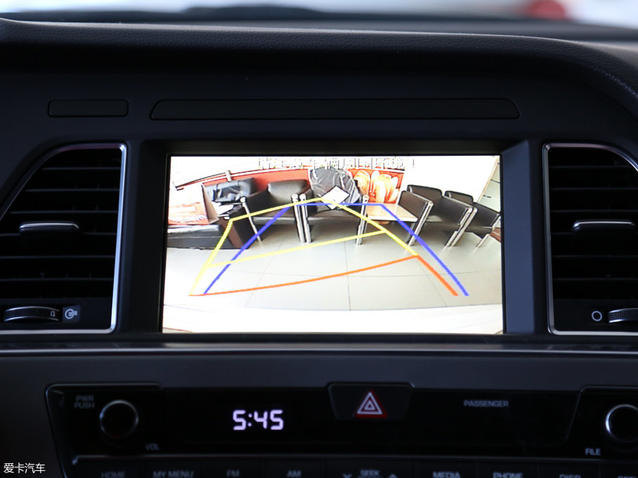 2017{ 1.6T GLXI(lng)