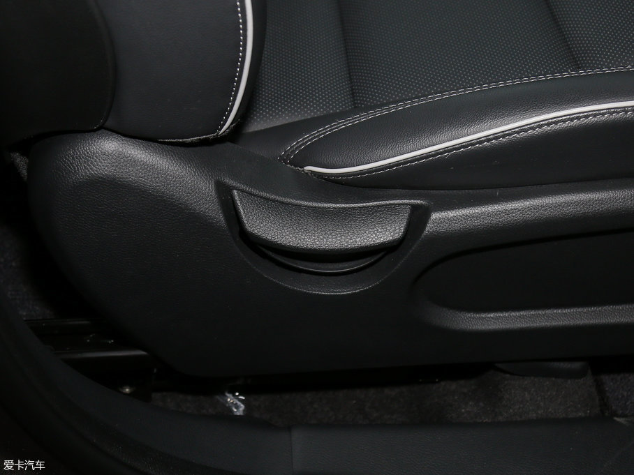 2017F(xin)_ 2.0T Ԅ(q) 7