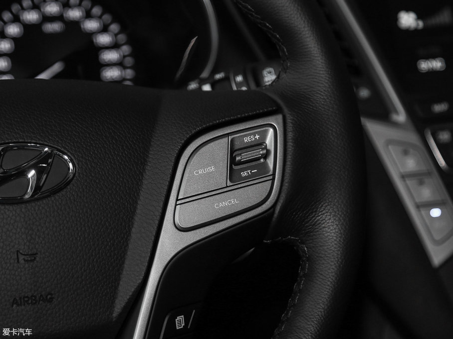 2017F(xin)_ 2.0T Ԅ(q) 7