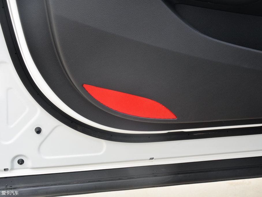 2017F(xin)_ 2.0T Ԅ(q) 7