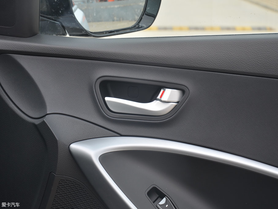 2017F(xin)_(d) 2.0T Ԅ(dng)(q) 7