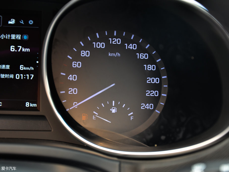 2017F(xin)_ 2.0T Ԅ(q) 7