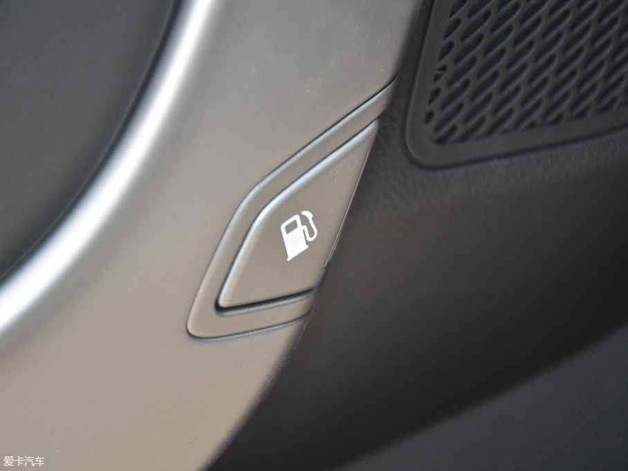 2017F(xin)_ 2.0T Ԅ(q) 7