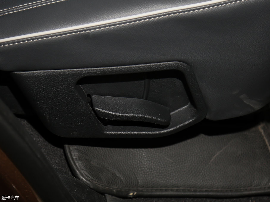 2017F(xin)_(d) 2.0T Ԅ(dng)(q) 7