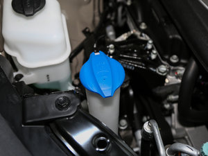 2017款2.0T 自动四驱智能型 7座 其它