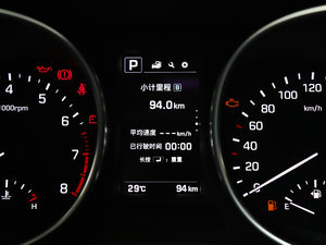 2017款2.0T 自动四驱智能型 7座 中控区