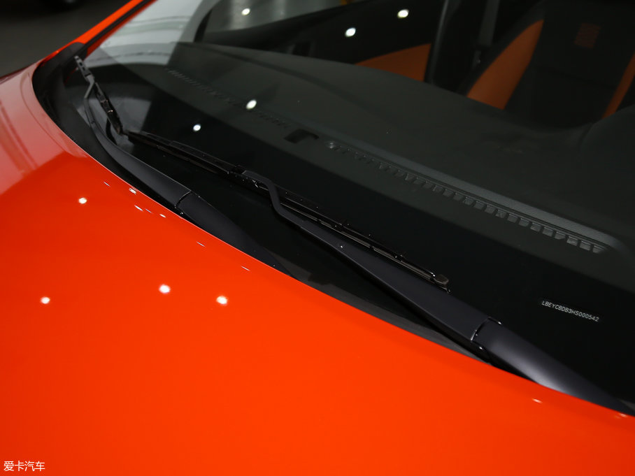 2017{RV 1.4L Ԅӻ V