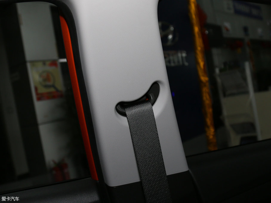 2017{RV 1.4L Ԅӻ V