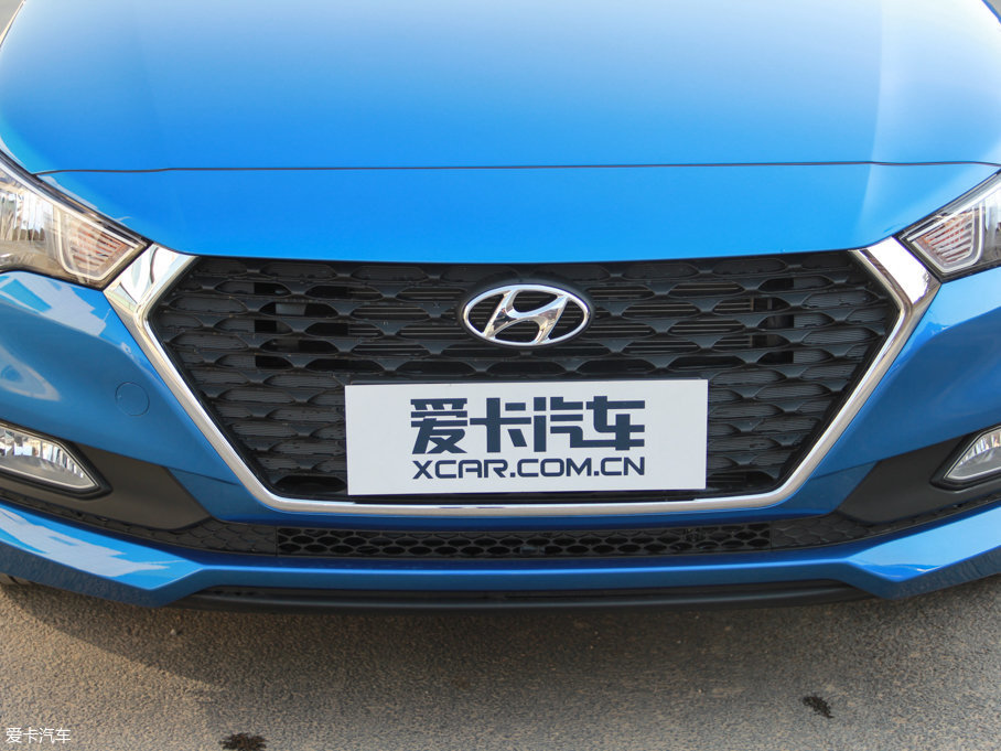 2017{RV 1.4L Ԅӻ V