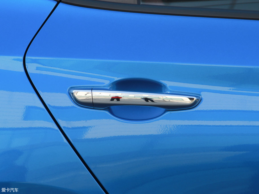 2017{RV 1.4L Ԅӻ V