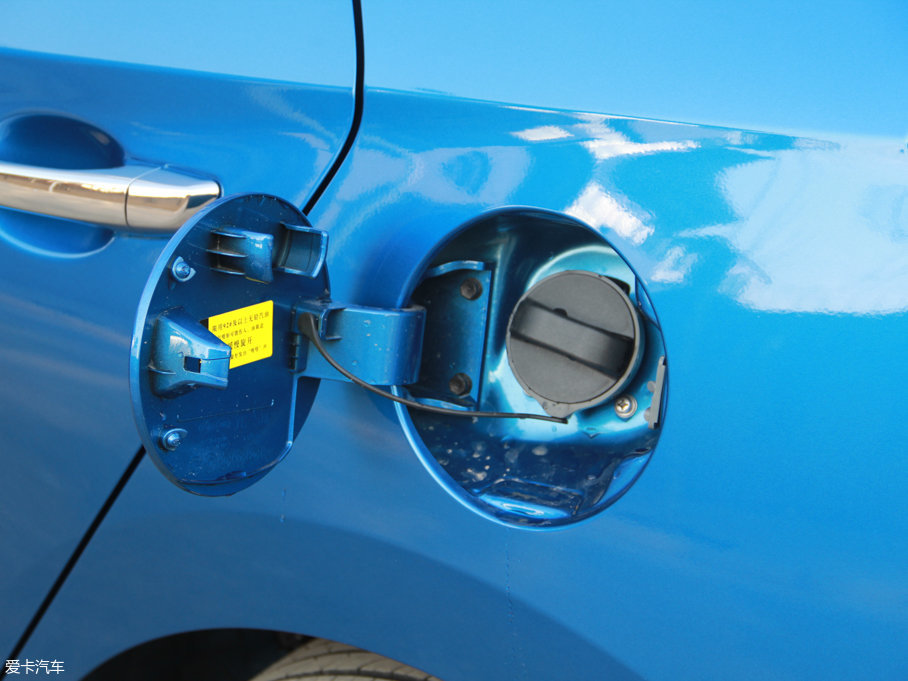 2017{RV 1.4L Ԅӻ V