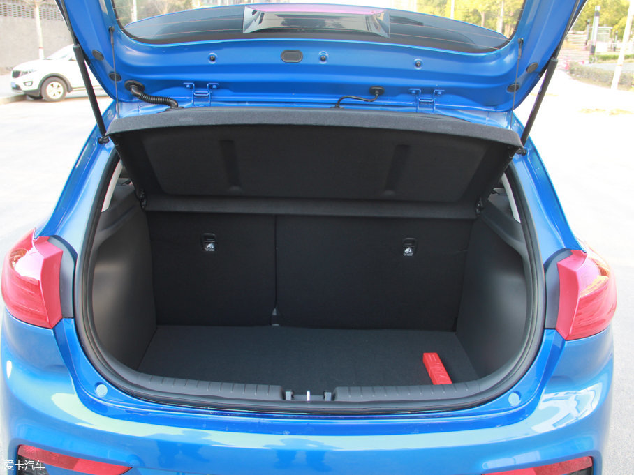 2017{RV 1.4L Ԅӻ V