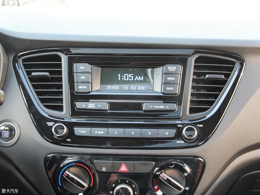 2017{RV 1.4L Ԅӻ V