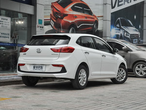 2017款1.4L 自动活力版 国V 整体外观