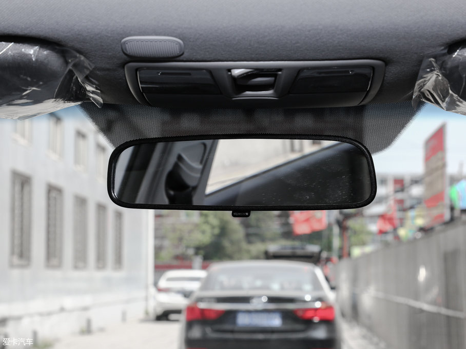 2017D 1.8L Ԅ(dng)GLS (gu)V