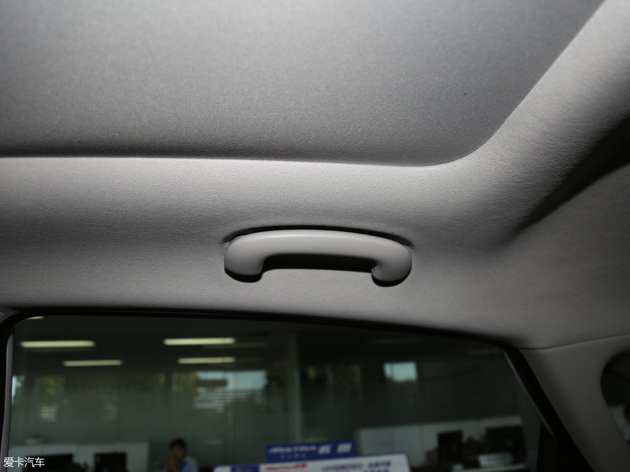 2017D 1.6T Ԅ(dng)GLS (gu)V