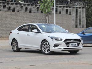 2017款1.8L 自动尊贵型DLX 国V 整体外观