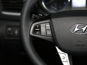 2017款1.6T 自动智能型GLS 国V 中控区