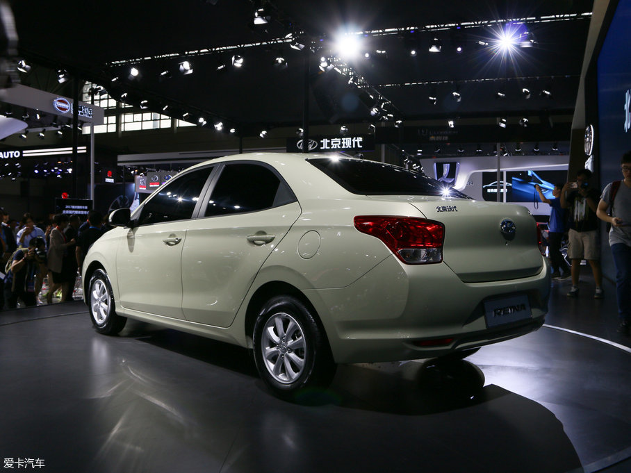 2017����{ 1.4L �քӟ��°� ��V