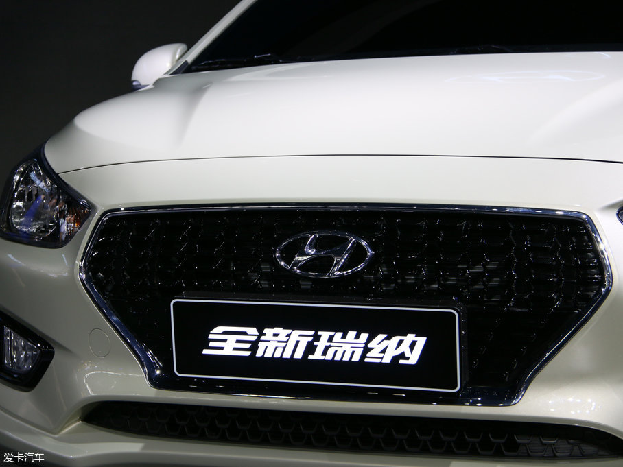 2017����{ 1.4L �քӟ��°� ��V