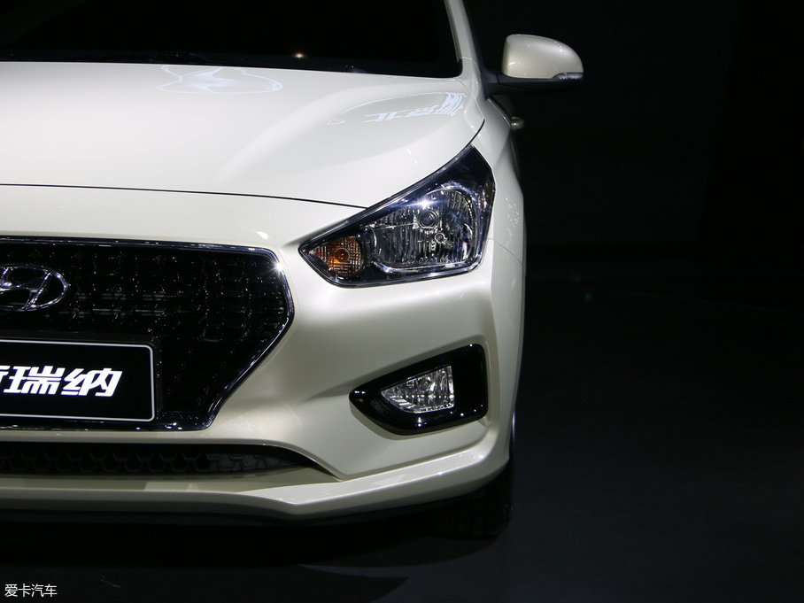 2017����{ 1.4L �քӟ��°� ��V