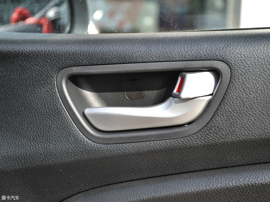 2017{ 1.4L Ԅ(dng)SŰ (gu)V