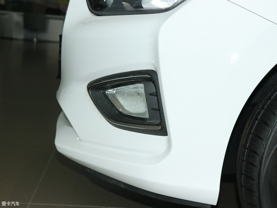 2017����{ 1.4L �քӟ��ʰ� ��V