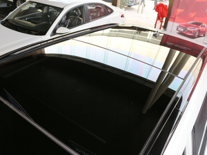 2017款1.6L 自动智能型 车顶