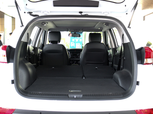 2017款1.6L 自动智能型 空间座椅