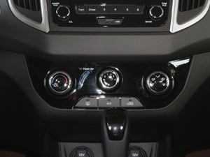 2017款1.6L 自动智能型 空调调节