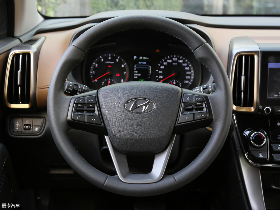 2018F(xin)ix35 2.0L Ԅ(dng)(q)Ş