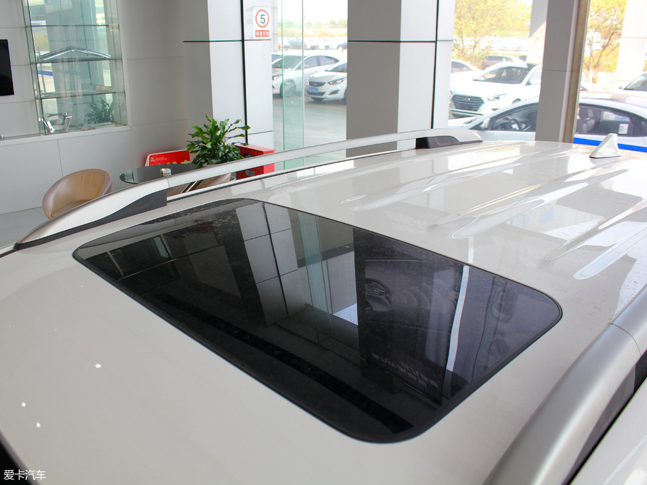 2018Fix35 2.0L ԄӃ