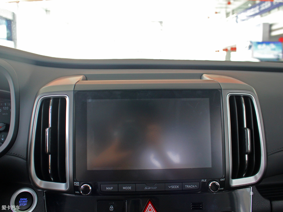 2018F(xin)ix35 2.0L Ԅ(dng)(q)(lin)