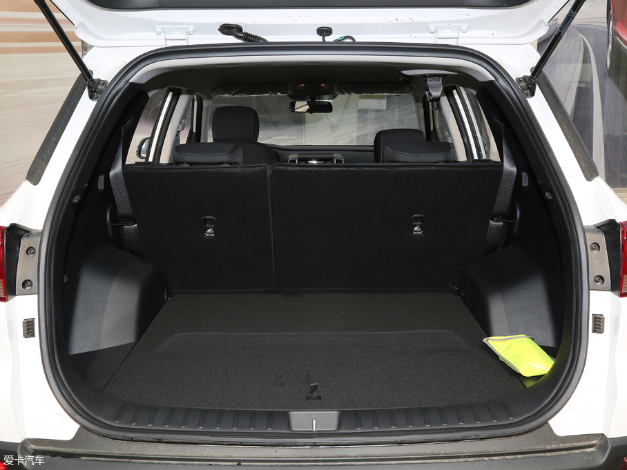 2018Fix35 2.0L ԄӃ|