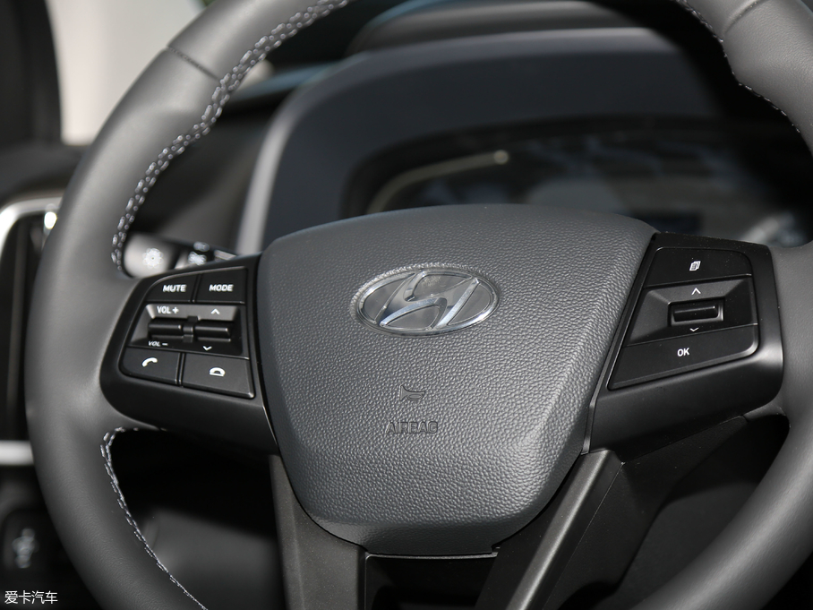 2018Fix35 2.0L ԄӃ