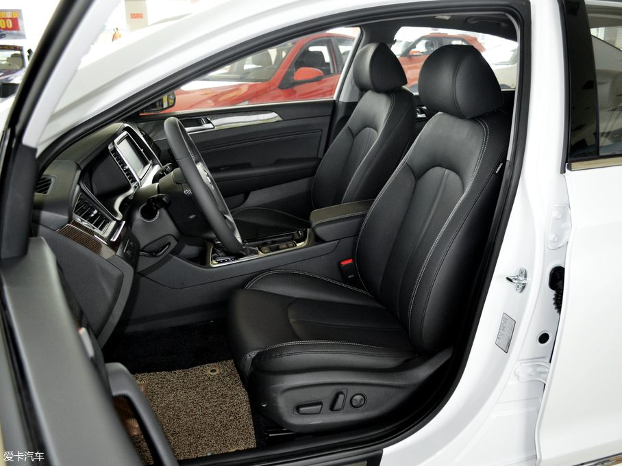 2018{늻 2.0L Ԅ(lin) V