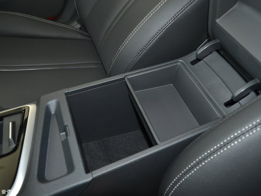 2018{늻 2.0L Ԅ(lin) V