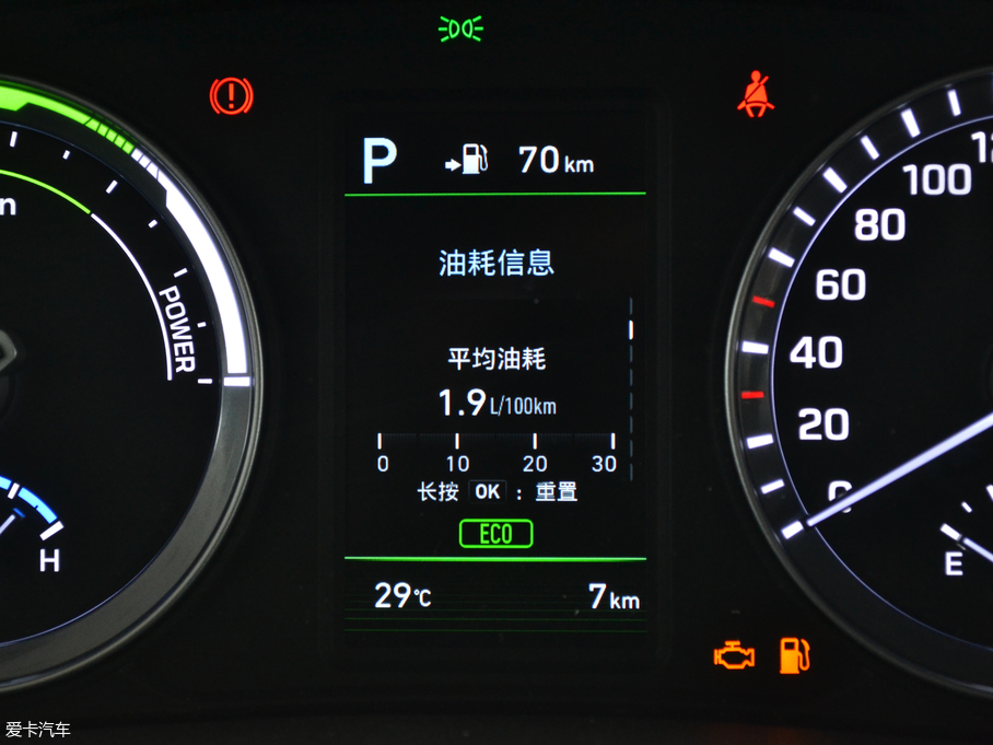 2018{늻 2.0L Ԅ V