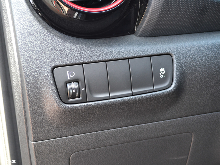 2018ENCINO ϣZ 1.6T ܰ