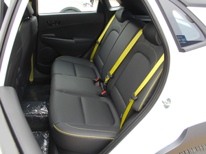 2018款1.6T 致尊版 后排座椅