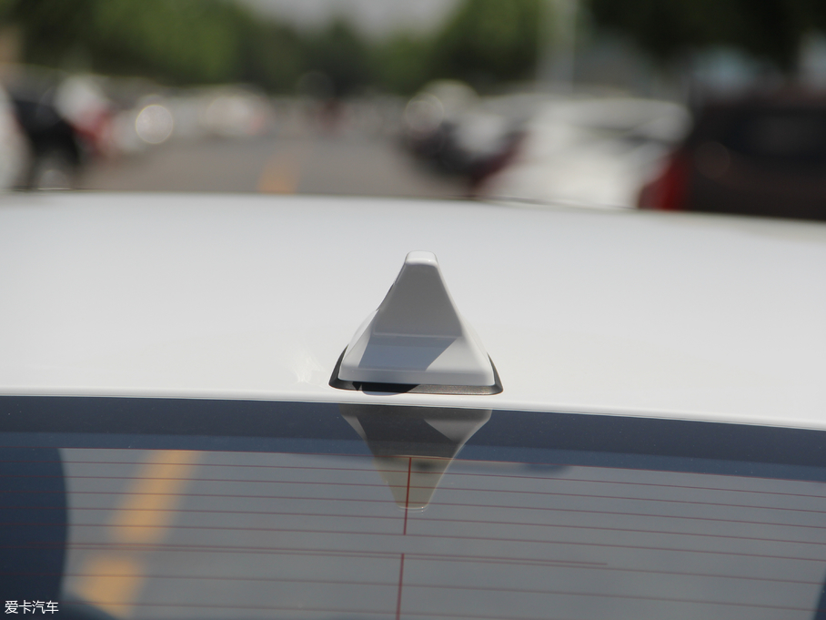 2018I(lng)(dng) 1.6L Ԅ(dng)15؄e