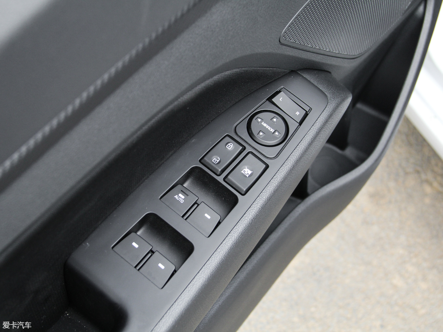 2018���I�� 1.4T �p�x���ńӻ�����