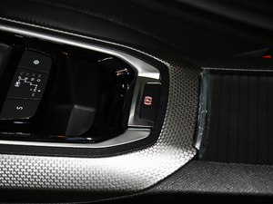 2019360THP ԄӺA VI v܇Ƅ