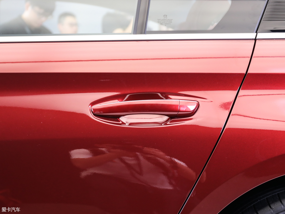 2019508L 400THP PureTech  VI