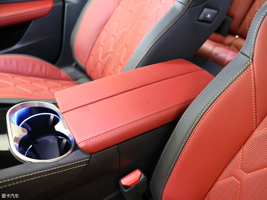 2019508L 400THP PureTech  VI