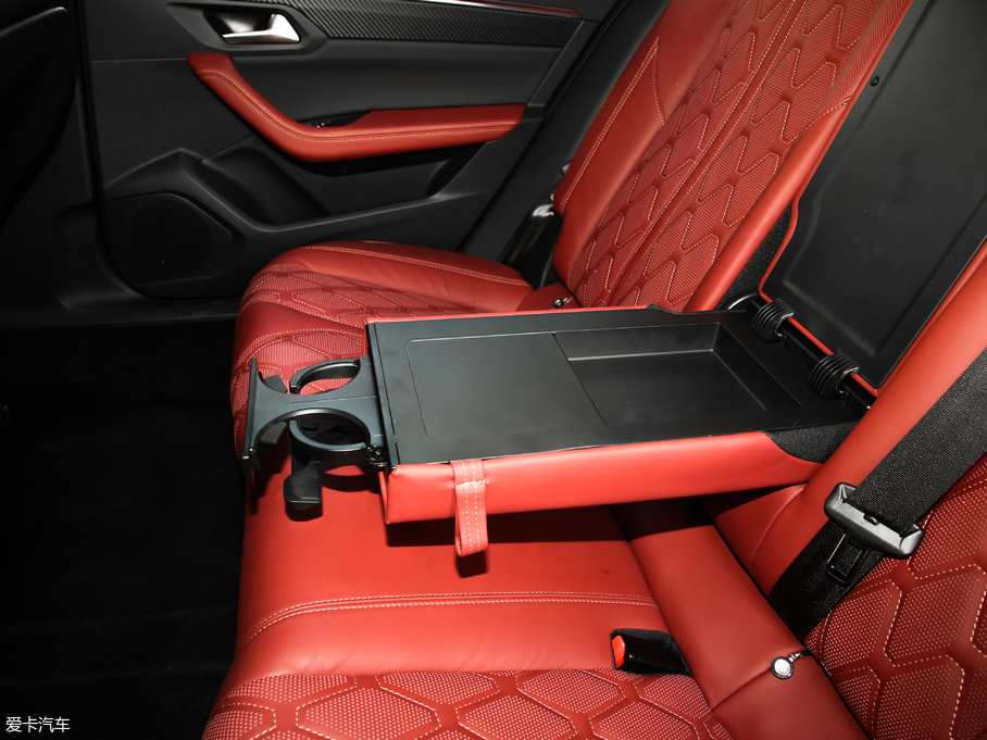 2019508L 400THP PureTech  VI