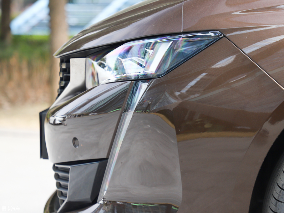 2019508L 400THP PureTech {ذ VI