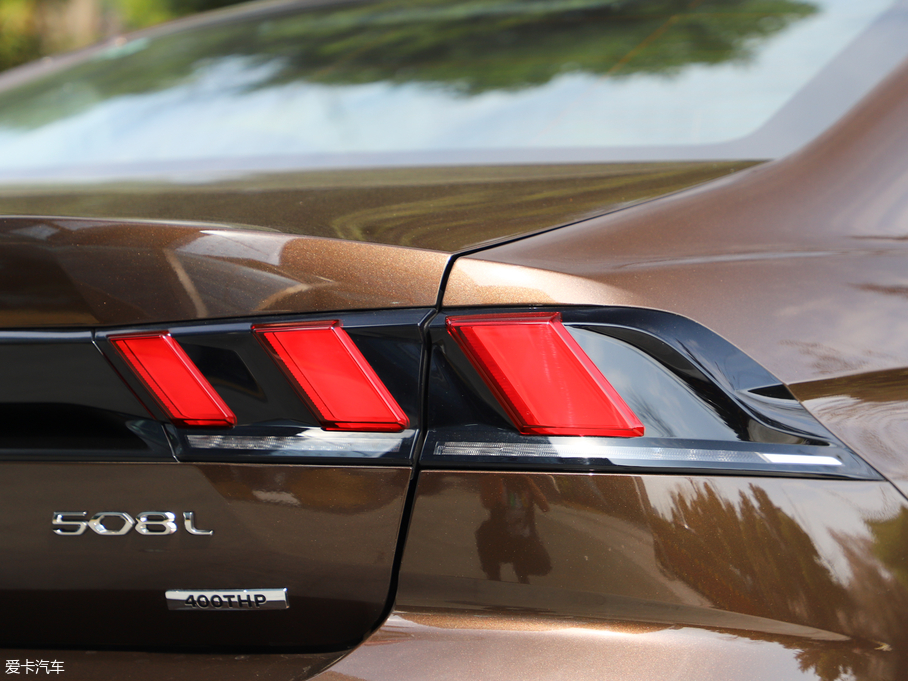 2019508L 400THP PureTech {ذ VI