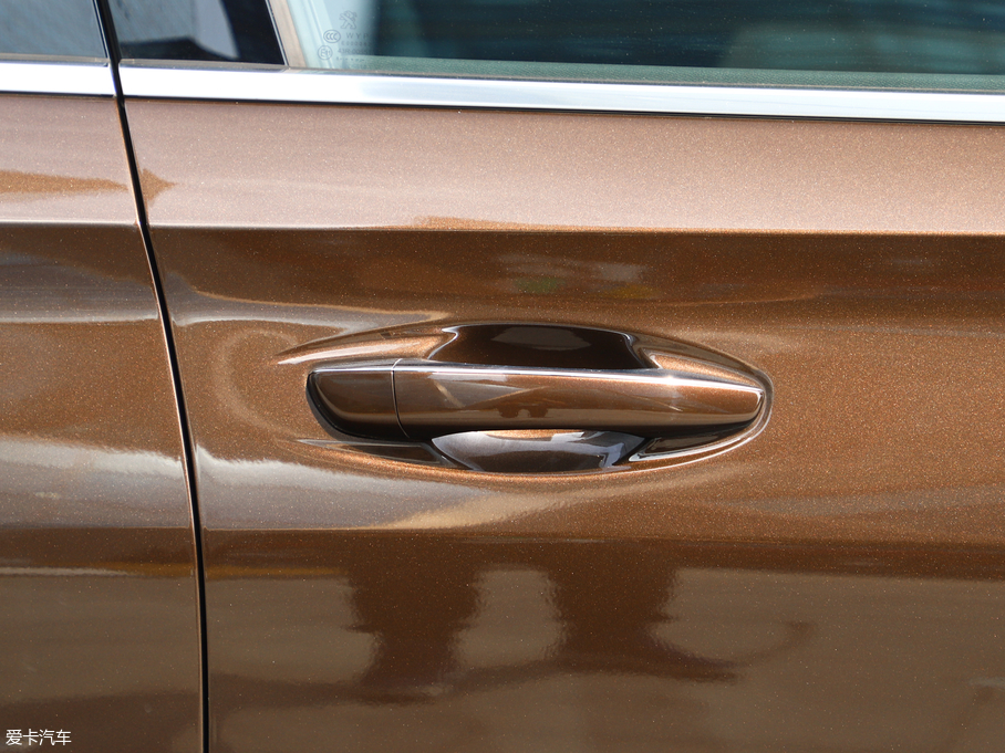 2019(bio)508L 400THP PureTech {ذ VI